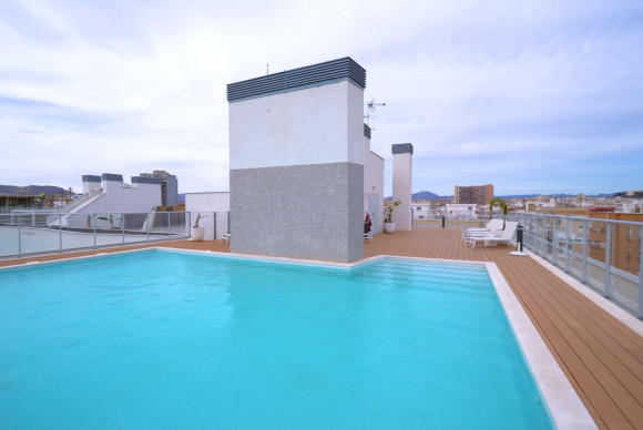 Resale - Apartment  - Alicante - Benalua