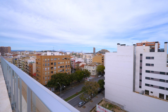 Resale - Apartment  - Alicante - Benalua