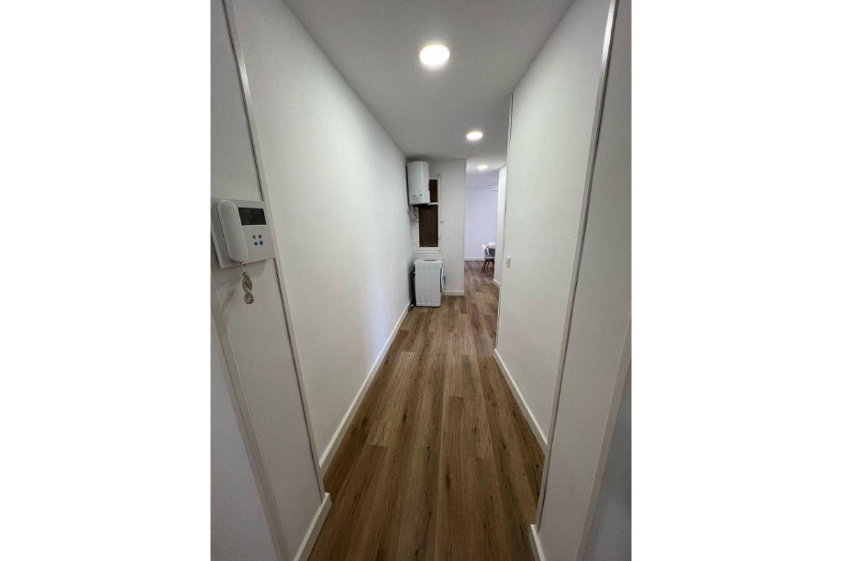Herverkoop - Appartement  - Madrid - Berruguete