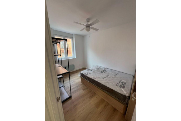 Herverkoop - Appartement  - Madrid - Berruguete