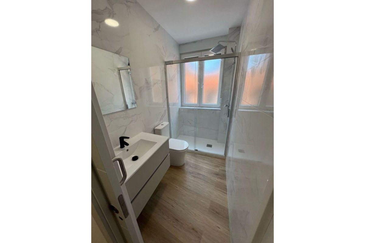 Herverkoop - Appartement  - Madrid - Berruguete