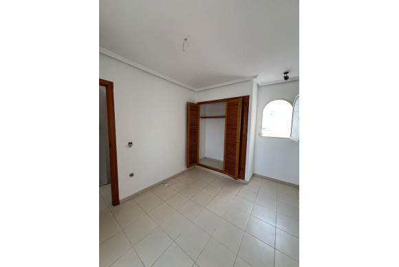 Resale - Townhouse - Torrevieja - Carrefour