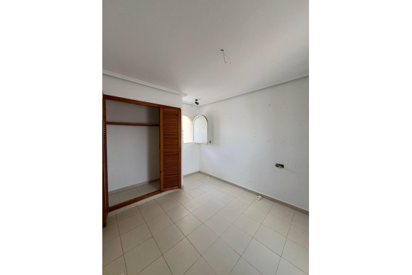 Resale - Townhouse - Torrevieja - Carrefour