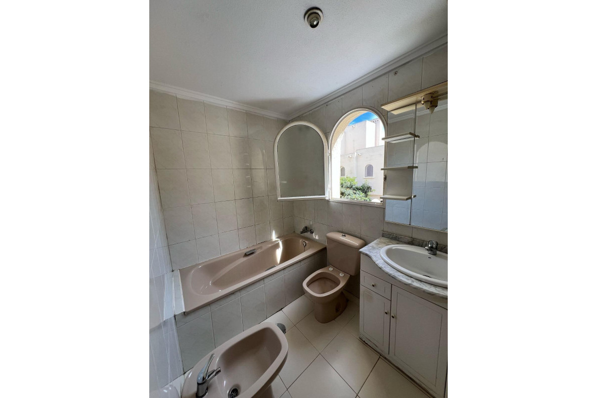 Resale - Townhouse - Torrevieja - Carrefour