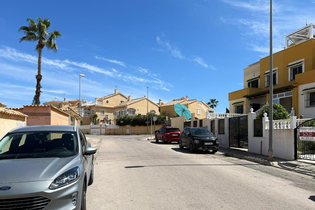 Revente - Terraced house - Orihuela Costa - La Florida