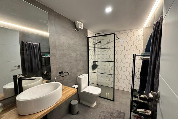 Reventa - Apartamento / piso - Torrevieja - Acequion