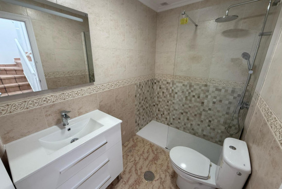 Resale - Townhouse - Orihuela Costa - Los Dolses