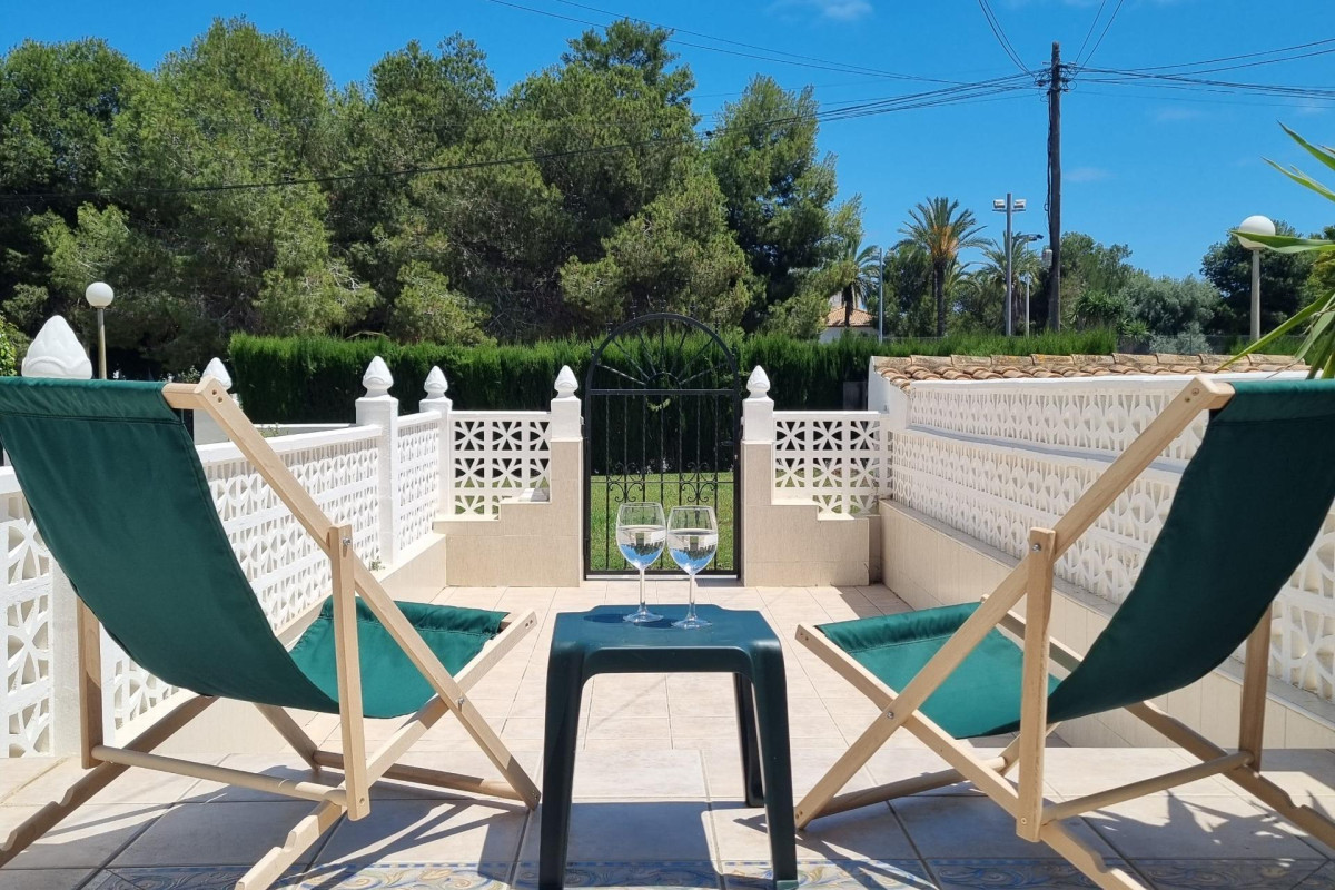 Resale - Bungalow - Torrevieja - Calas blanca