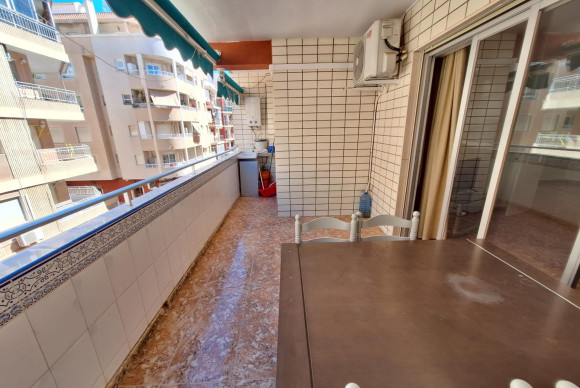 Resale - Apartment  - Torrevieja - Centro