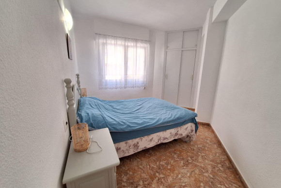 Resale - Apartment  - Torrevieja - Centro