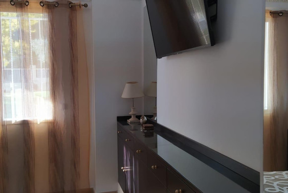Resale - Villa - Picassent - Urbanizacion el pinar 3