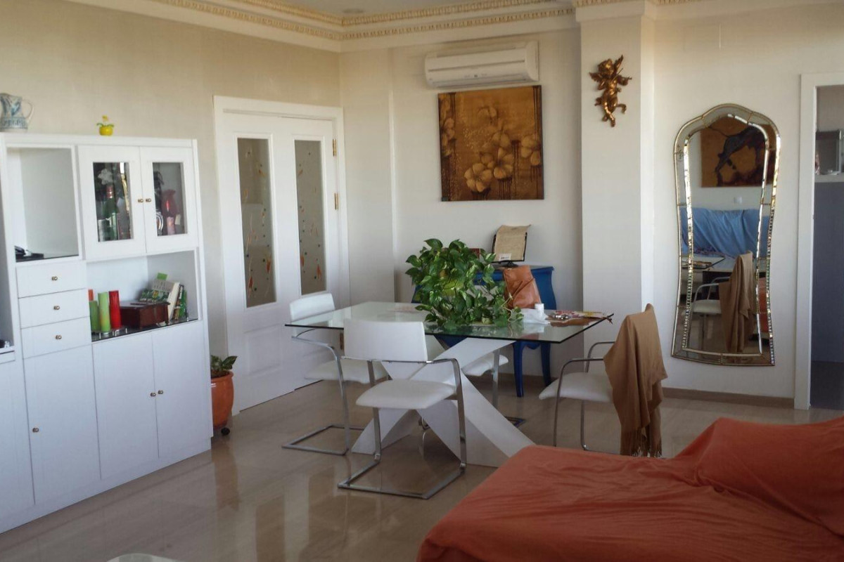 Resale - Villa - Picassent - Urbanizacion el pinar 3