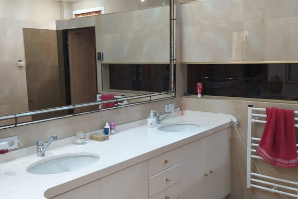 Resale - Villa - Picassent - Urbanizacion el pinar 3