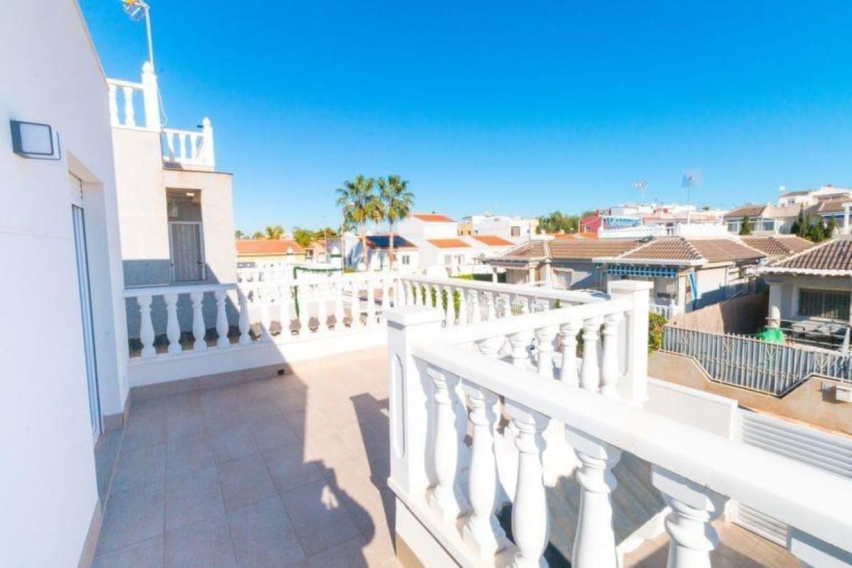 Reventa - House - Torrevieja - San luis