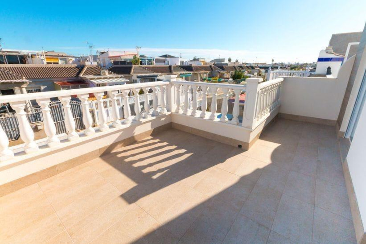 Reventa - House - Torrevieja - San luis
