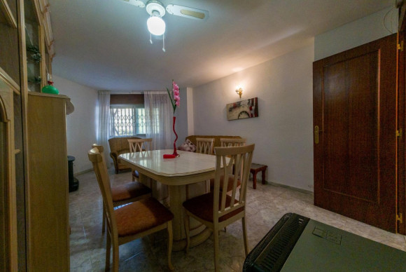 Herverkoop - Appartement  - Torrevieja - Playa del Acequión