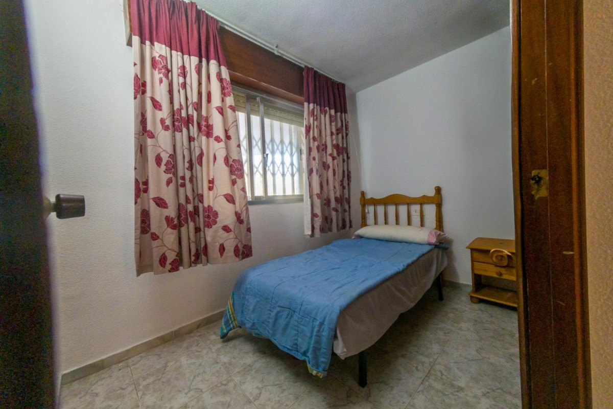 Herverkoop - Appartement  - Torrevieja - Playa del Acequión