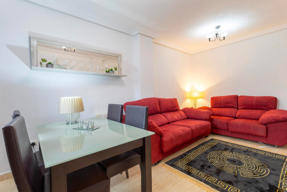 Reventa - Apartamento / piso - Torrevieja