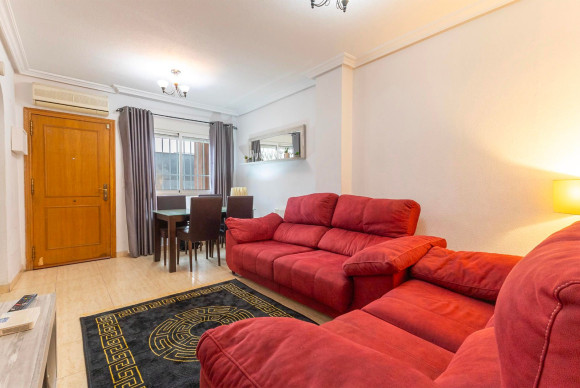 Reventa - Apartamento / piso - Torrevieja