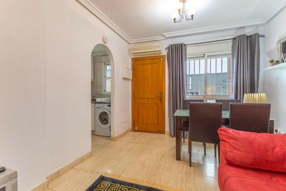 Reventa - Apartamento / piso - Torrevieja
