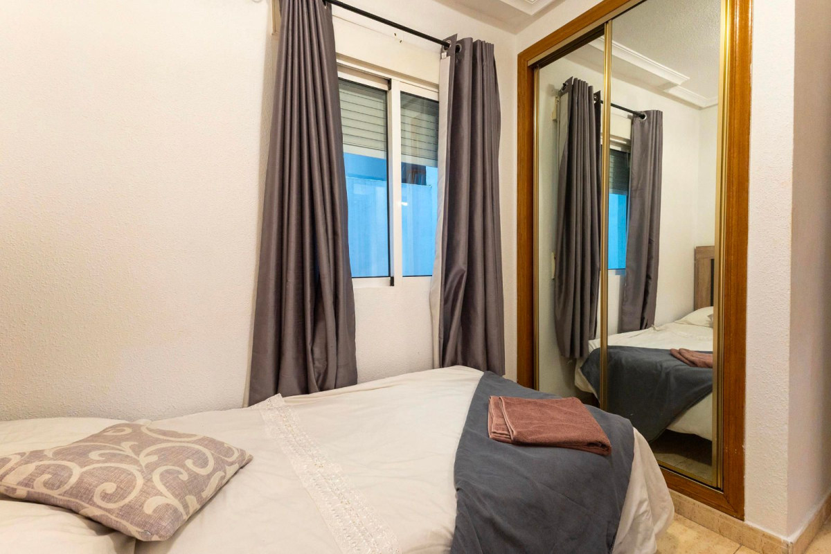 Reventa - Apartamento / piso - Torrevieja