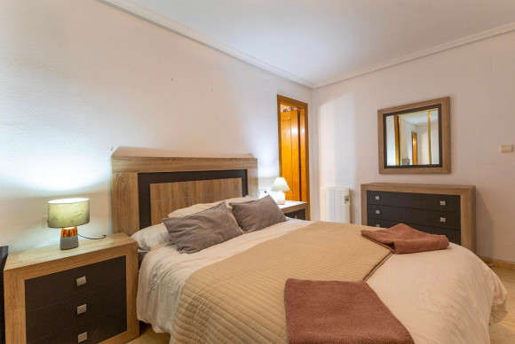 Reventa - Apartamento / piso - Torrevieja
