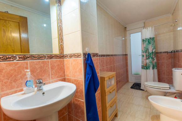 Reventa - Apartamento / piso - Torrevieja