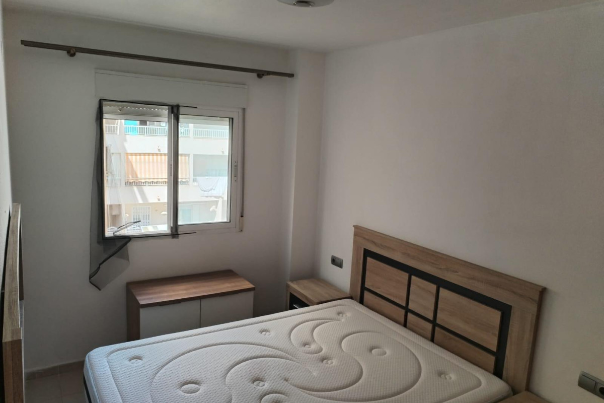 Resale - Apartment  - Torrevieja - Playa del Cura
