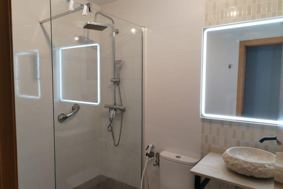 Resale - Apartment  - Torrevieja - Playa del Cura