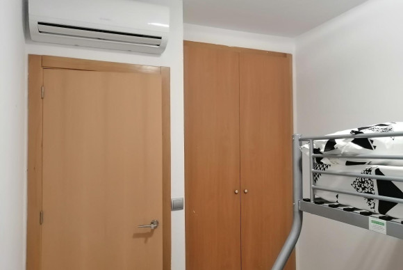 Resale - Apartment  - Torrevieja - Playa del Cura