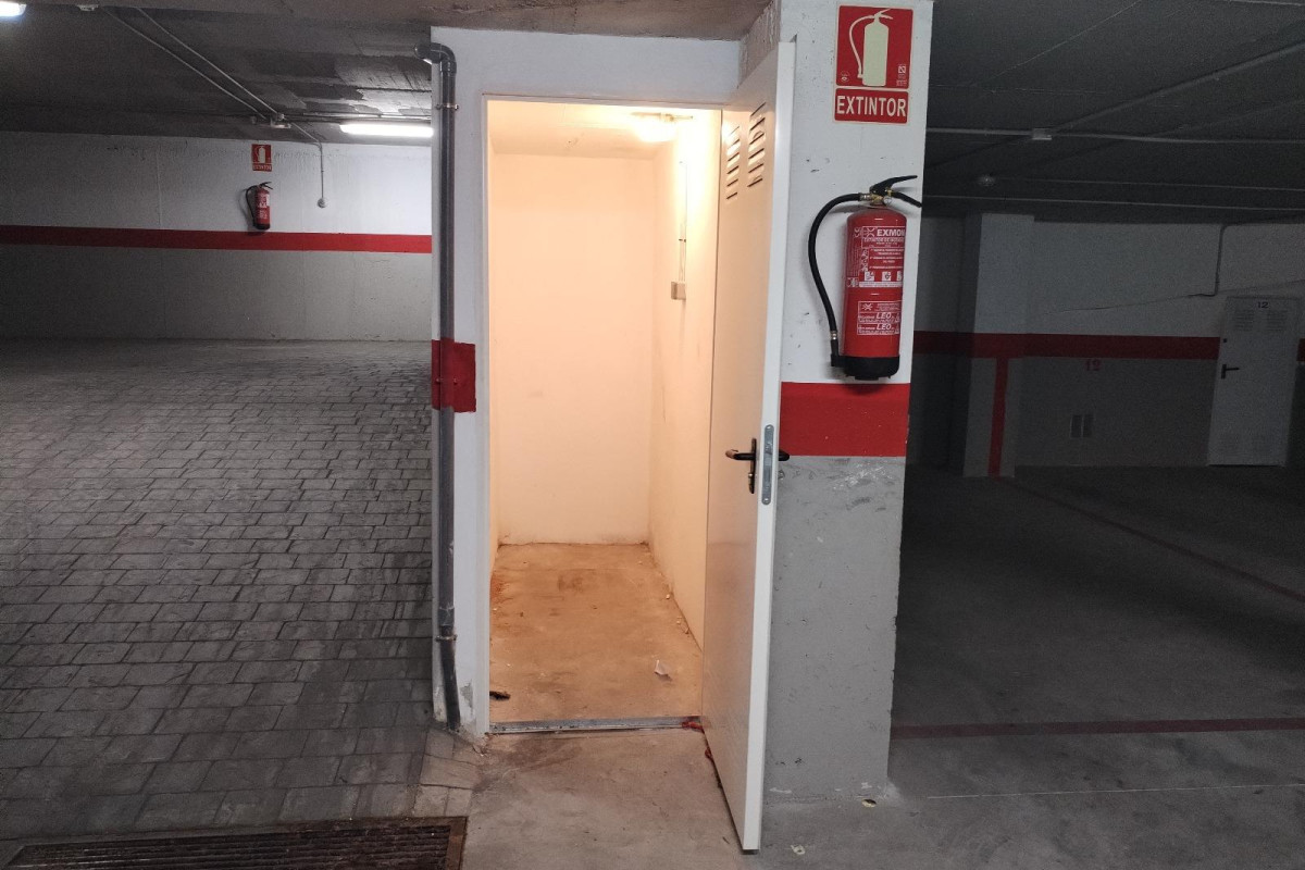 Resale - Apartment  - Torrevieja - Playa del Cura