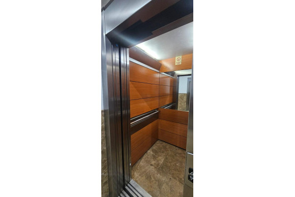 Resale - Apartment  - Torrevieja - Playa de los Locos