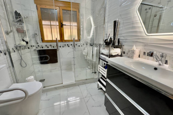 Resale - Semi detached - Benijofar