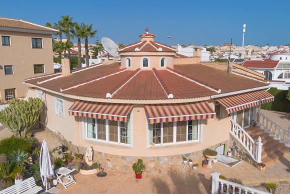 Herverkoop - Vrijstaande Villa - Ciudad Quesada