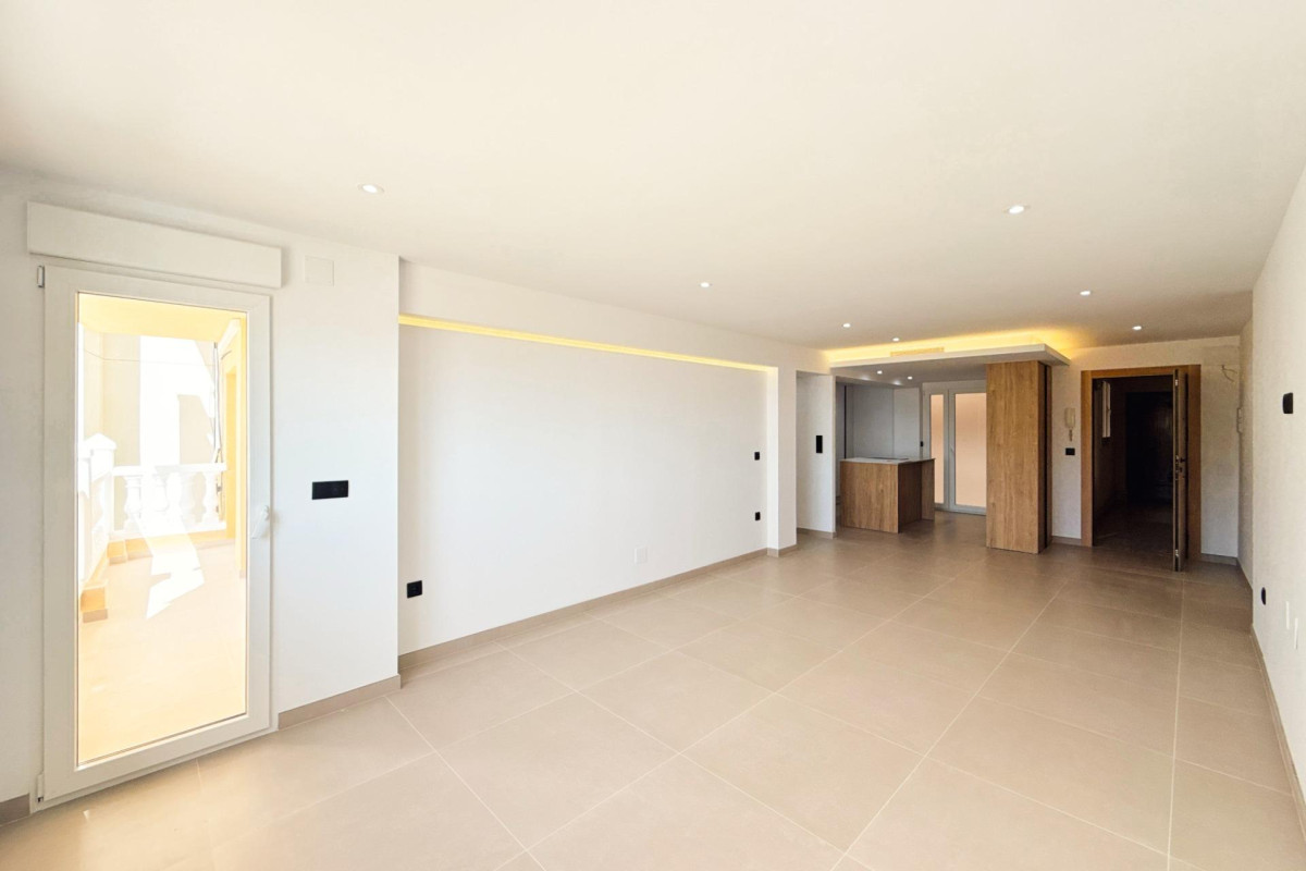 Resale - Flat - Torrevieja - La Mata pueblo