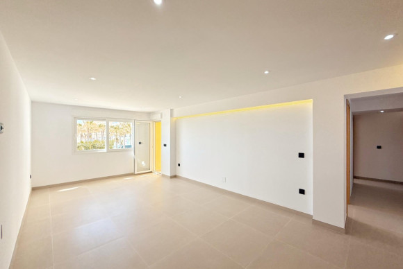 Resale - Flat - Torrevieja - La Mata pueblo