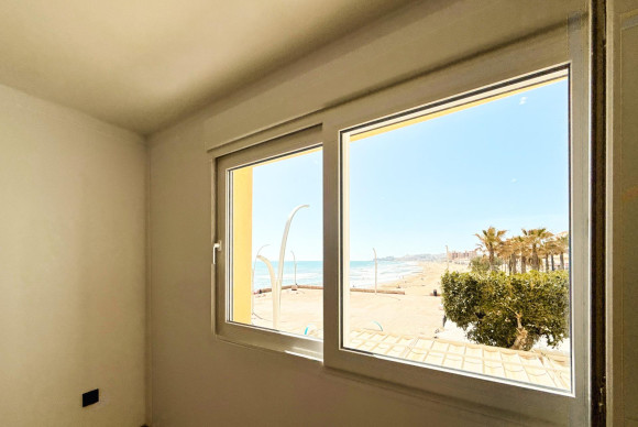 Resale - Flat - Torrevieja - La Mata pueblo