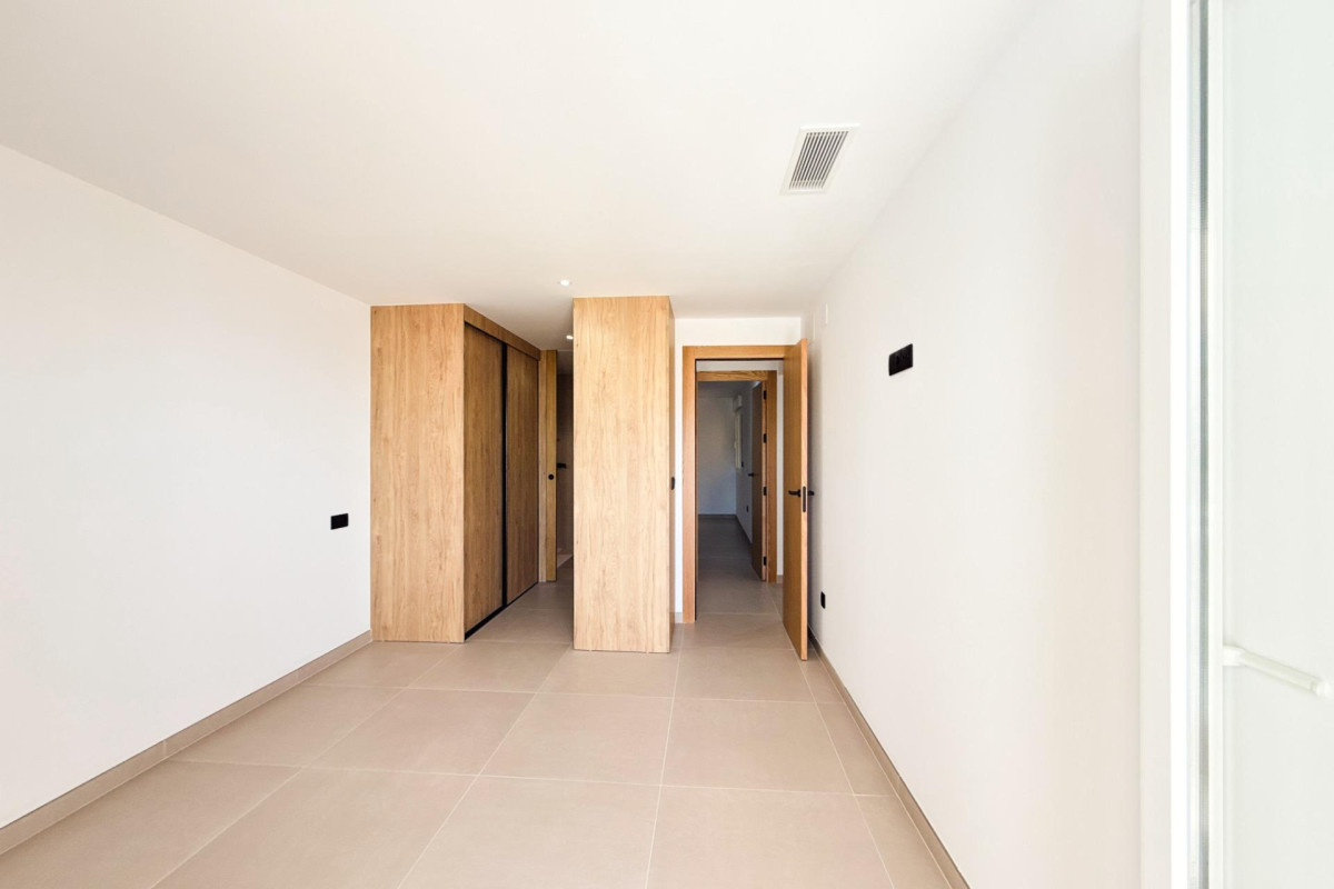 Resale - Flat - Torrevieja - La Mata pueblo