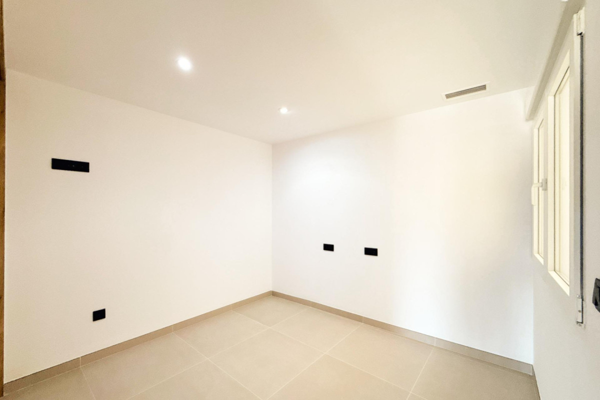 Resale - Flat - Torrevieja - La Mata pueblo