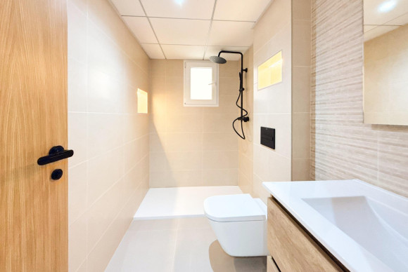 Resale - Flat - Torrevieja - La Mata pueblo