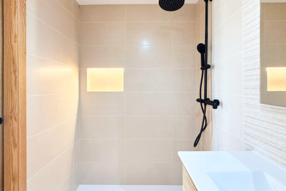 Resale - Flat - Torrevieja - La Mata pueblo