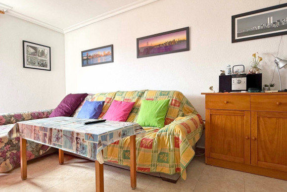 Reventa - Apartamento / piso - Torrevieja