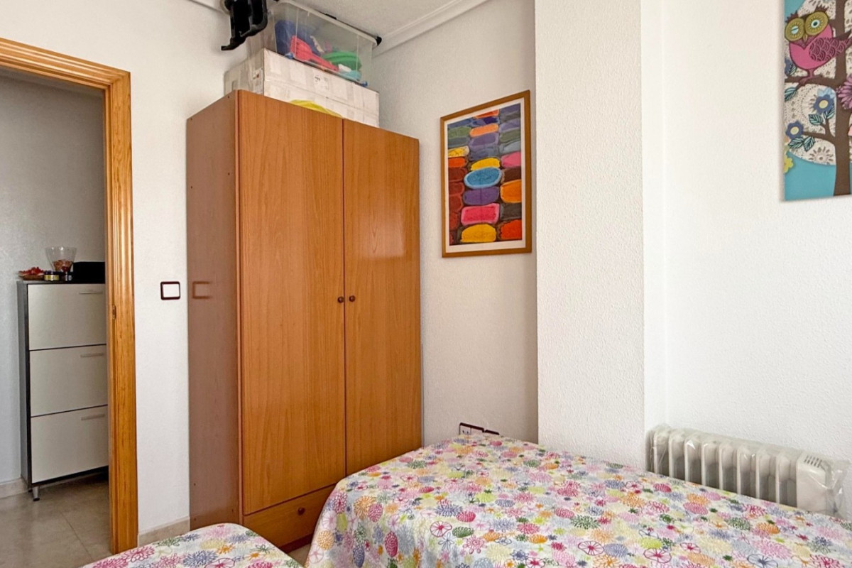 Reventa - Apartamento / piso - Torrevieja