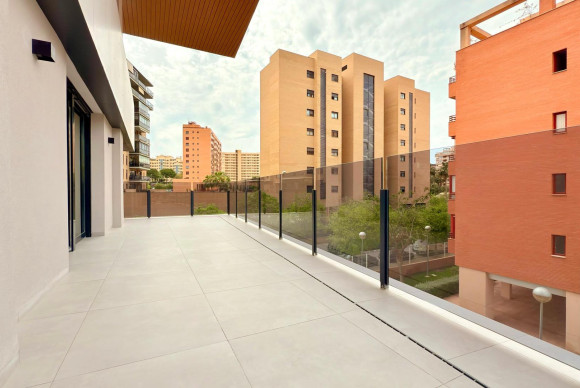 Resale - Apartment  - Alicante - Playa San Juan