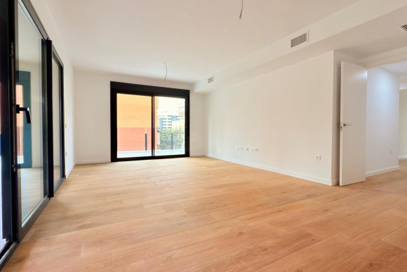 Resale - Apartment  - Alicante - Playa San Juan