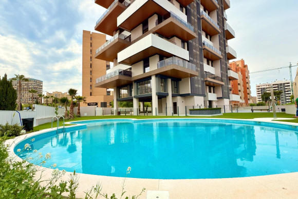 Resale - Apartment  - Alicante - Playa San Juan