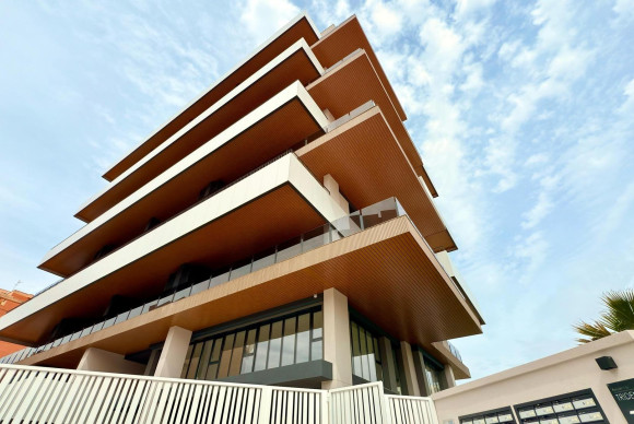 Resale - Apartment  - Alicante - Playa San Juan