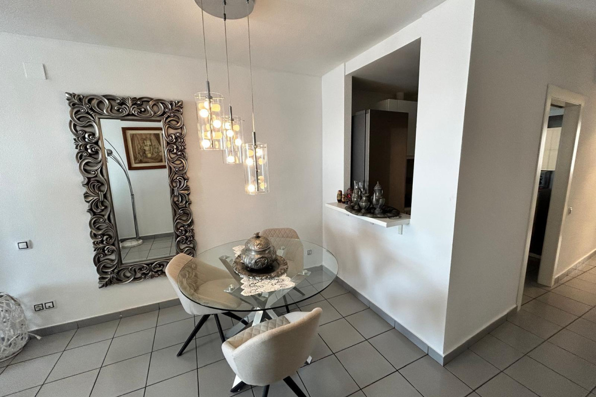Resale - Apartment  - Benidorm - Rincon de Loix Cruz