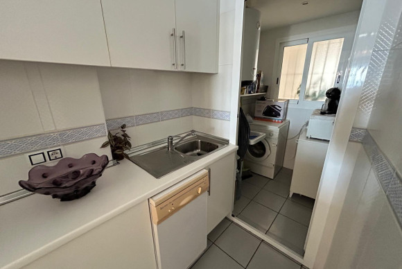Resale - Apartment  - Benidorm - Rincon de Loix Cruz