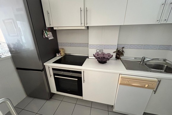 Resale - Apartment  - Benidorm - Rincon de Loix Cruz